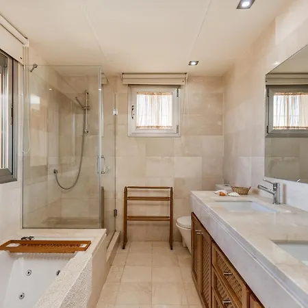 Townhouse With Great Sea Views In Riviera Del Sol * Malaga